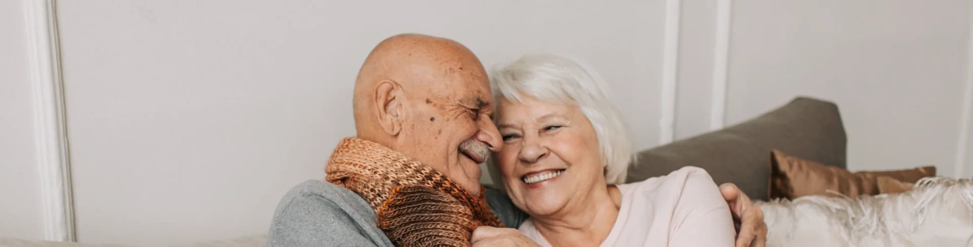 Accompagnement et aide à domicile bienveillante par Senior Compagnie Paris 11ème